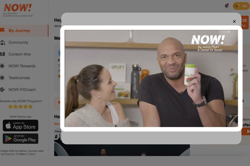 Ein Screenshot aus einem NOW!-Video, in dem Detlef und Kate die Juice Plus+ Kapseln vermarkten.